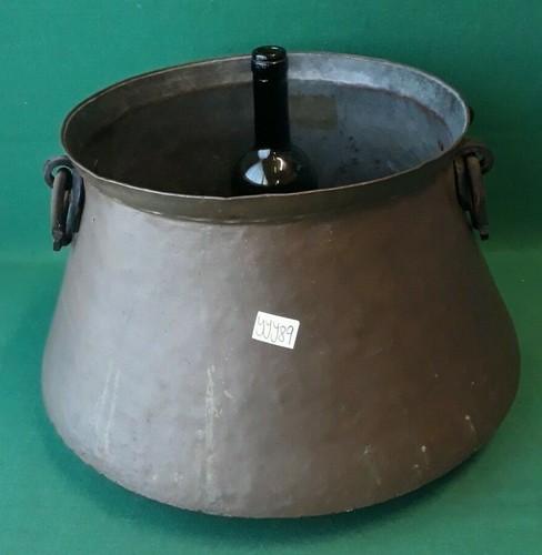 Vecchio calderone pentola - calderone,